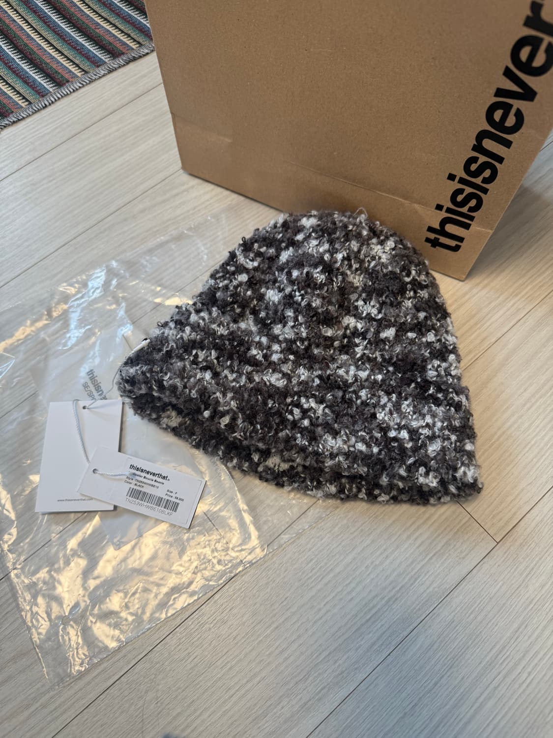디네댓 boucle beanie 상품이미지1