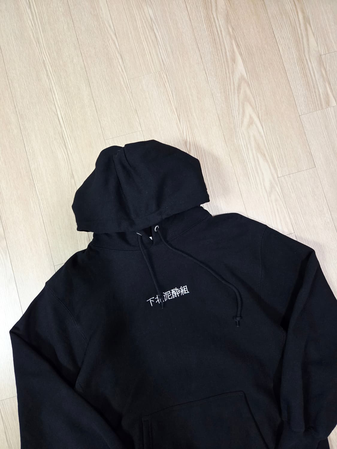 LAUNDROMAT Kay 블랙 크루 후드 티셔츠 상품이미지3