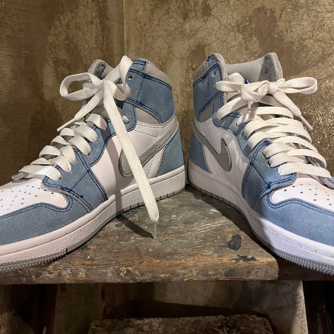 나이키 조던1 하이 하이퍼로얄 (245) 상품이미지4