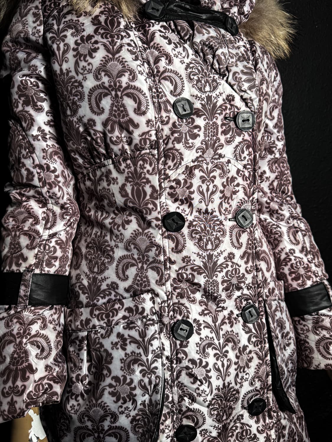 GIANFRANCO FERRE – Damask Pattern Fur 상품이미지3