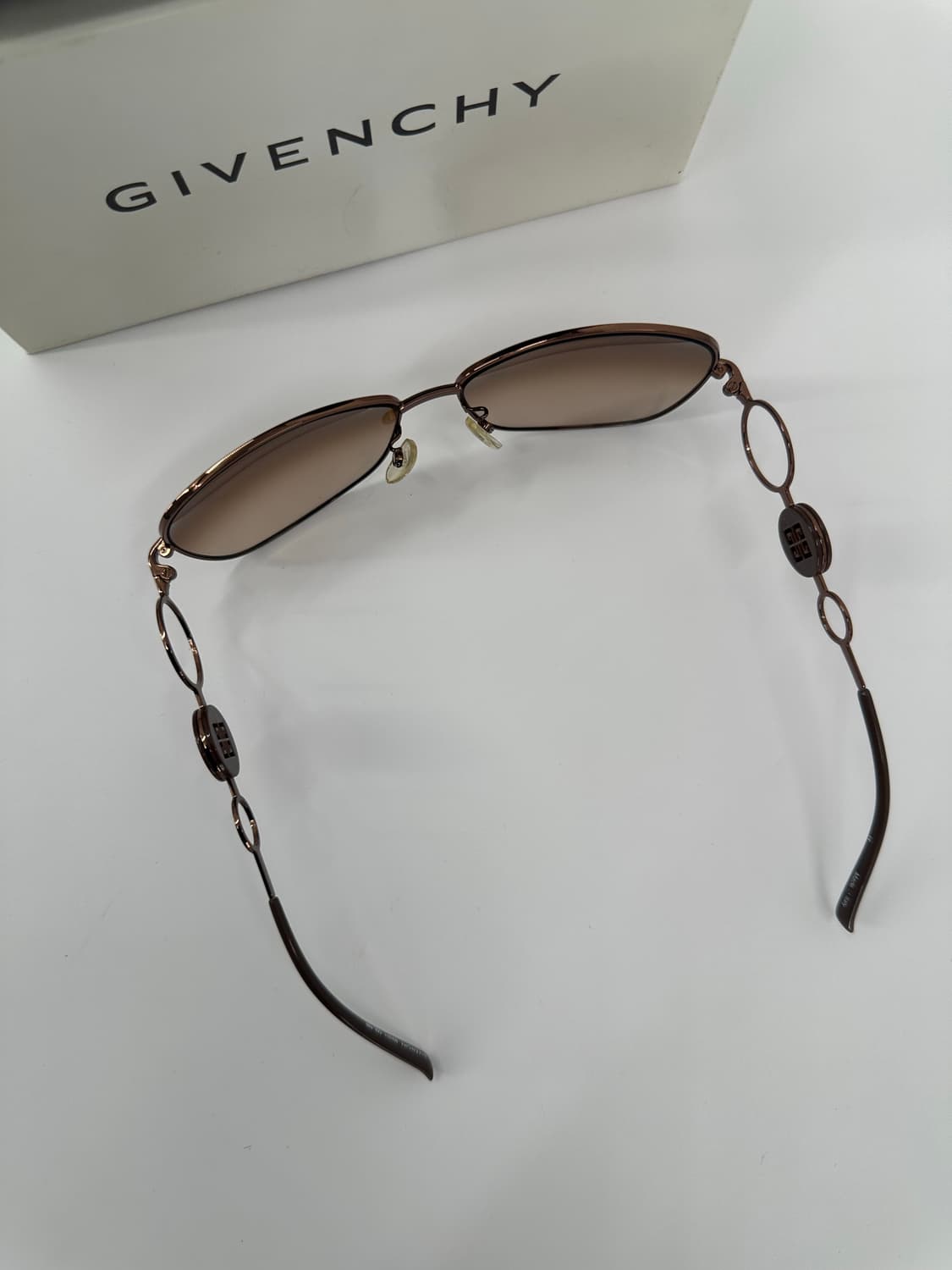 [새상품 무료배송] 정품 지방시 Made in Italy 선글라스 상품이미지7