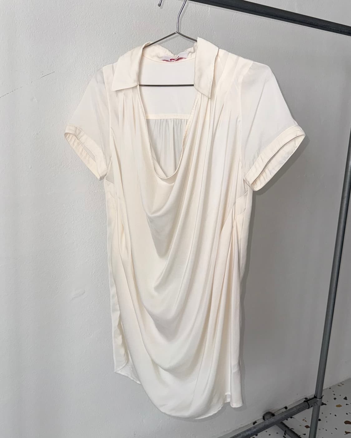Ehyphen world gallery 드레이프 원피스 상품이미지3