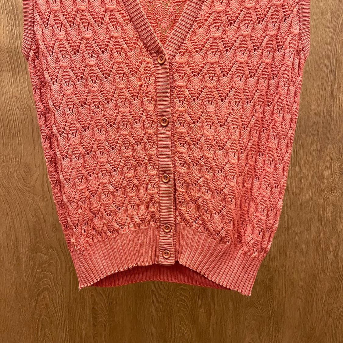 크리스찬 디올 니트 베스트 버튼 클로징 꽈배기 레이스 패턴 디테일 핑크 상품이미지5