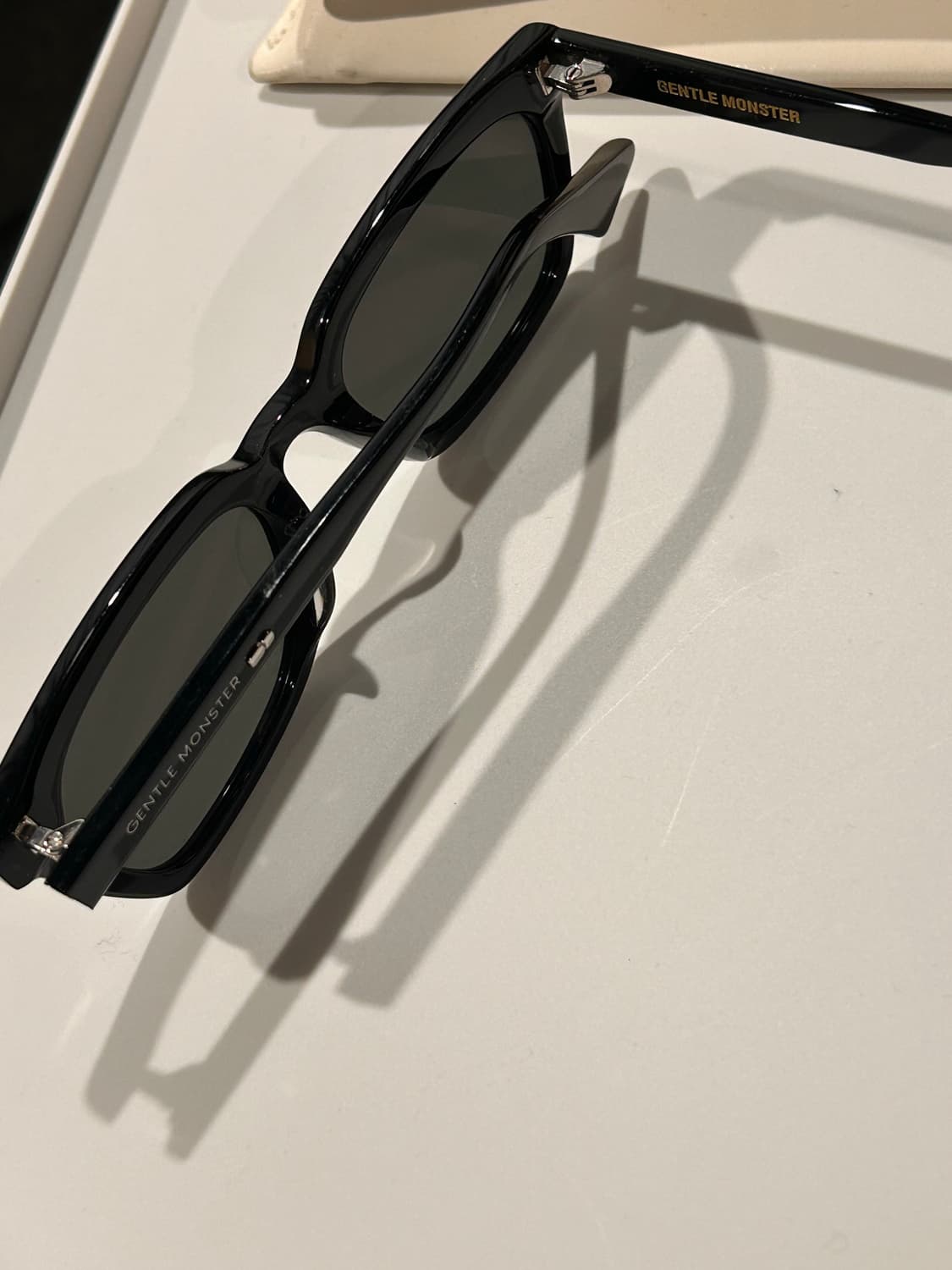 젠틀몬스터 디디온 선글라스 상품이미지5