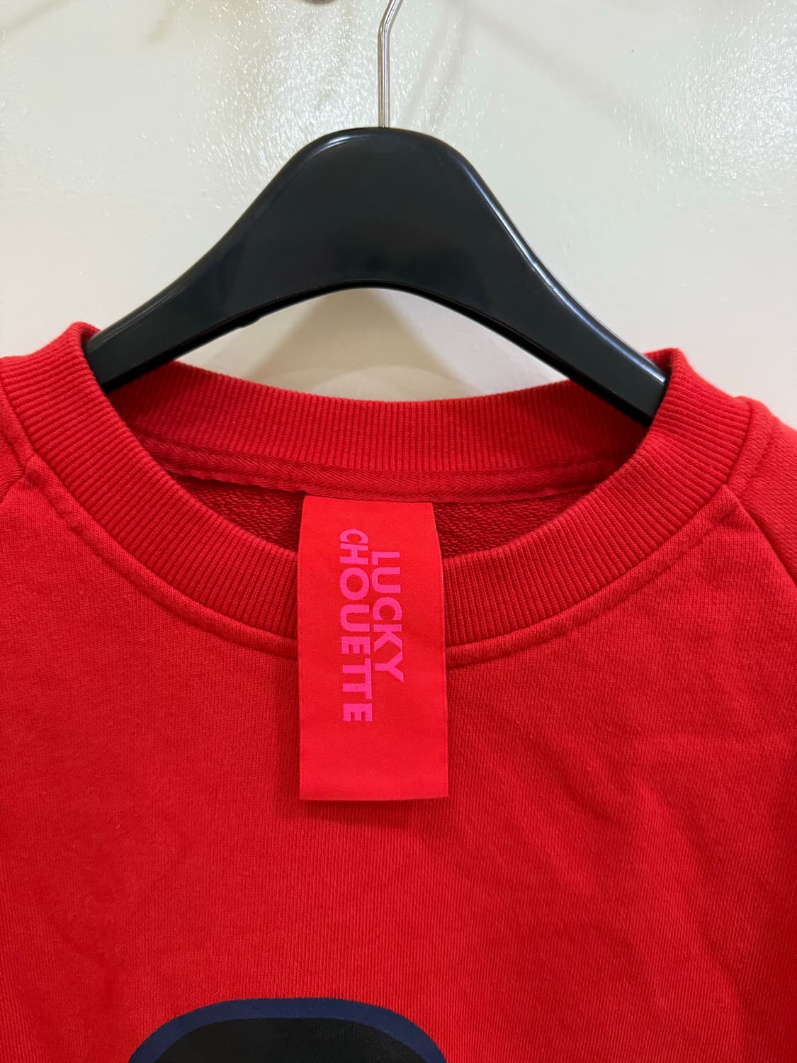 럭키슈에뜨 프린트 맨투맨 정품 상품이미지4