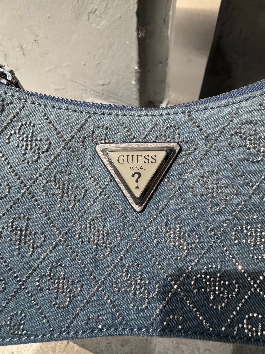 Guess 게스 데님 레더 숄더백  상품이미지4