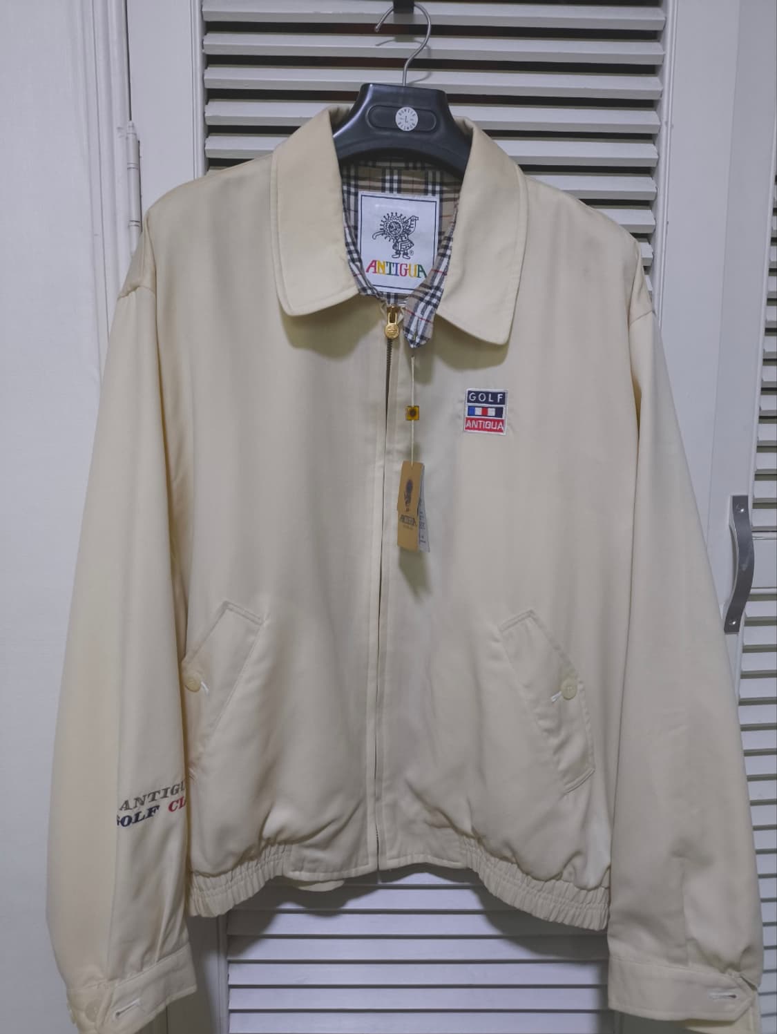 새거 105 Y2K 안티구아골프클럽 버버리패턴 스윙탑 블루종 상품이미지1