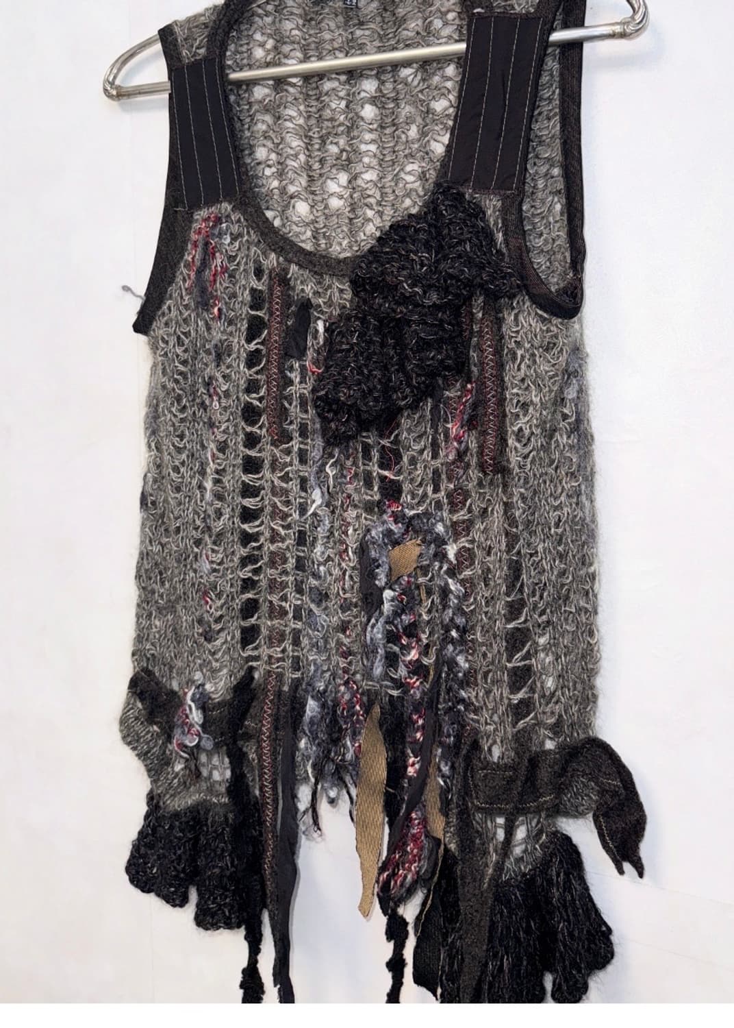 looselake루즈레이크 gray grunge mohair 나시 상품이미지4