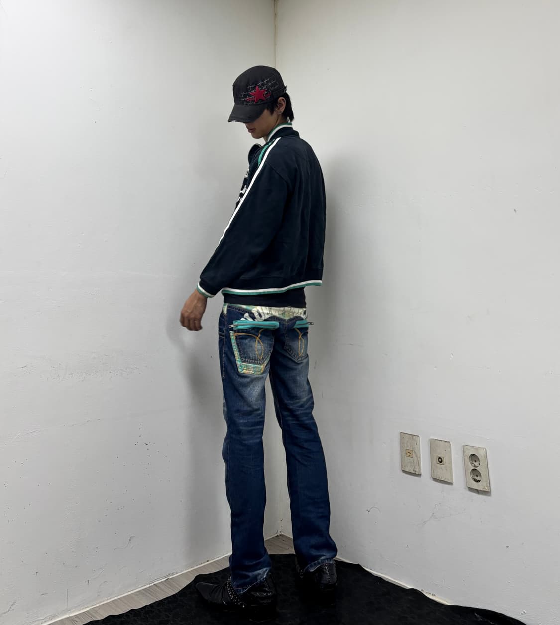 “Vintage” Kitsch Mood Back Print Pants 상품이미지10