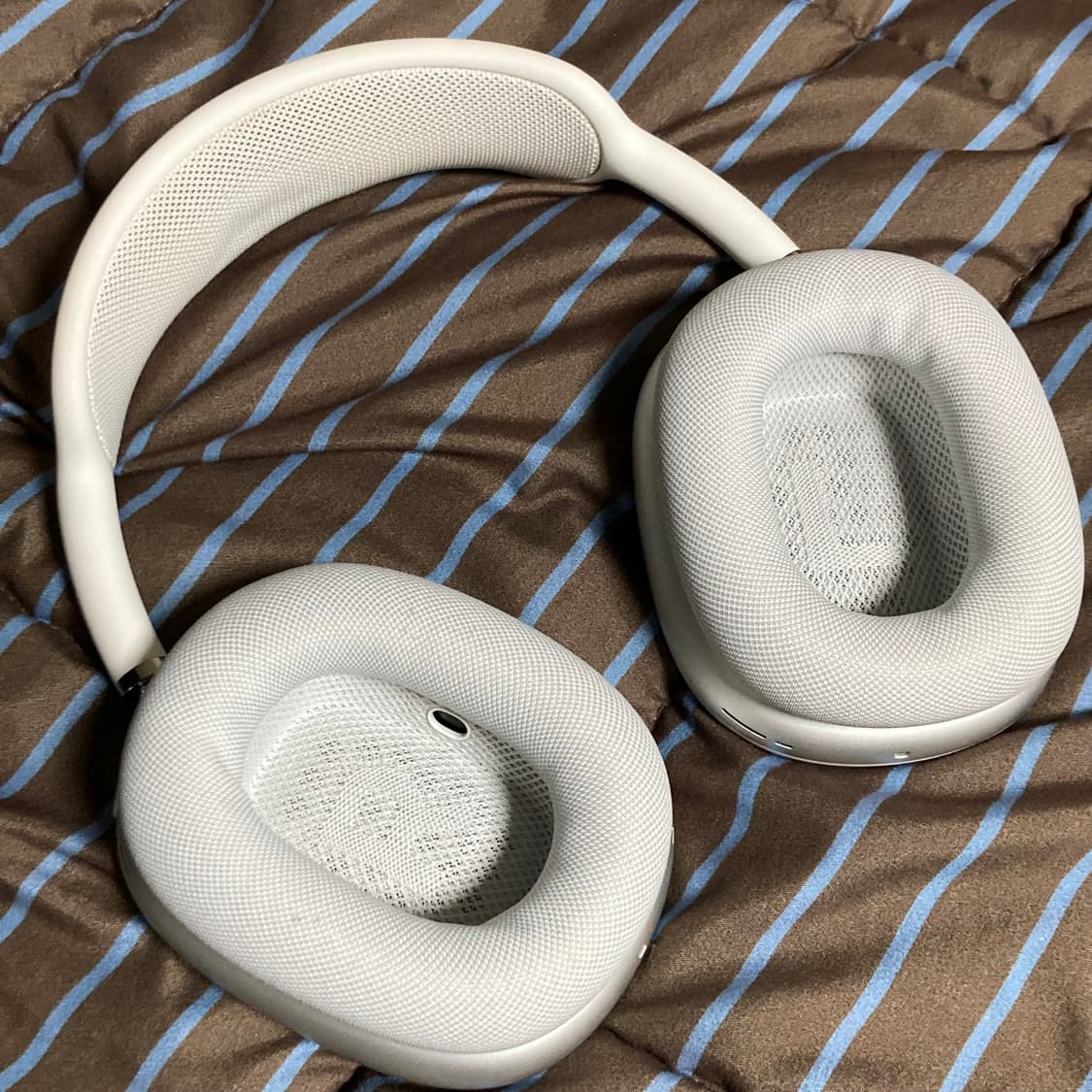 AirPods Max silver 에어팟 맥스 8핀 실버 상품이미지3
