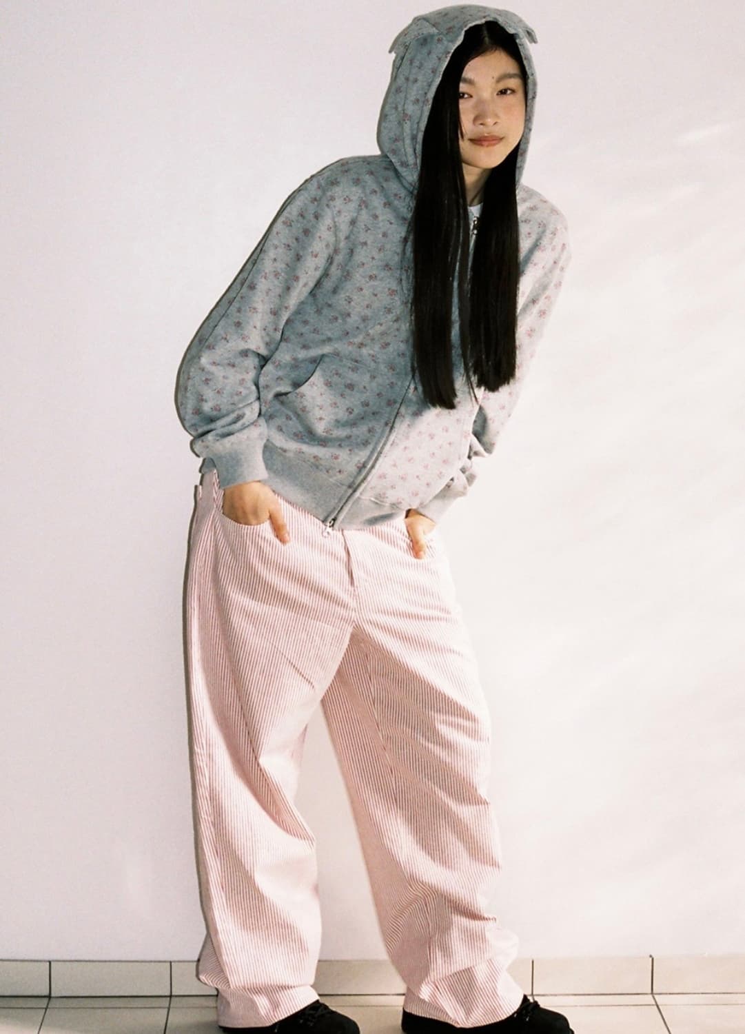 웹하우스 Heart Loso Kitty Hoodie Zip-up 상품이미지2