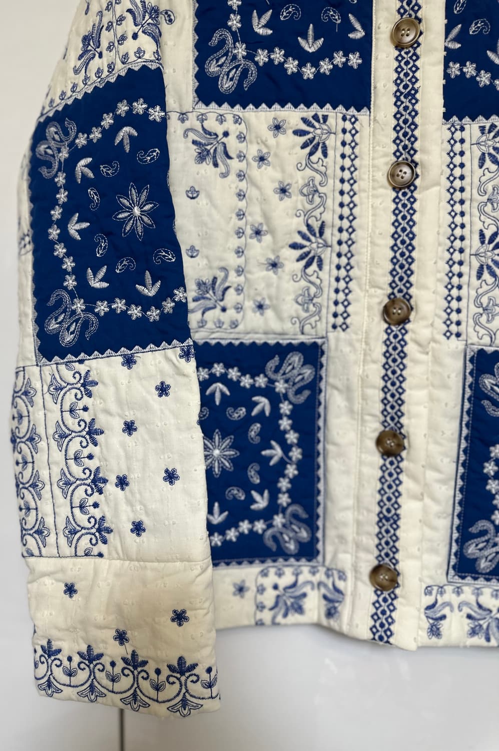 산드로 자수 패치워크 자켓점퍼 상품이미지2