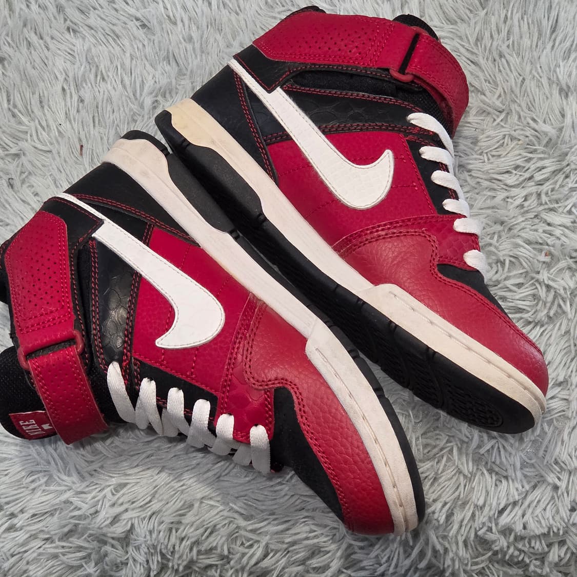 1q-20:나이키 코트 트랜즈션 미드 키즈 레드 블랙 (230mm) 상품이미지6
