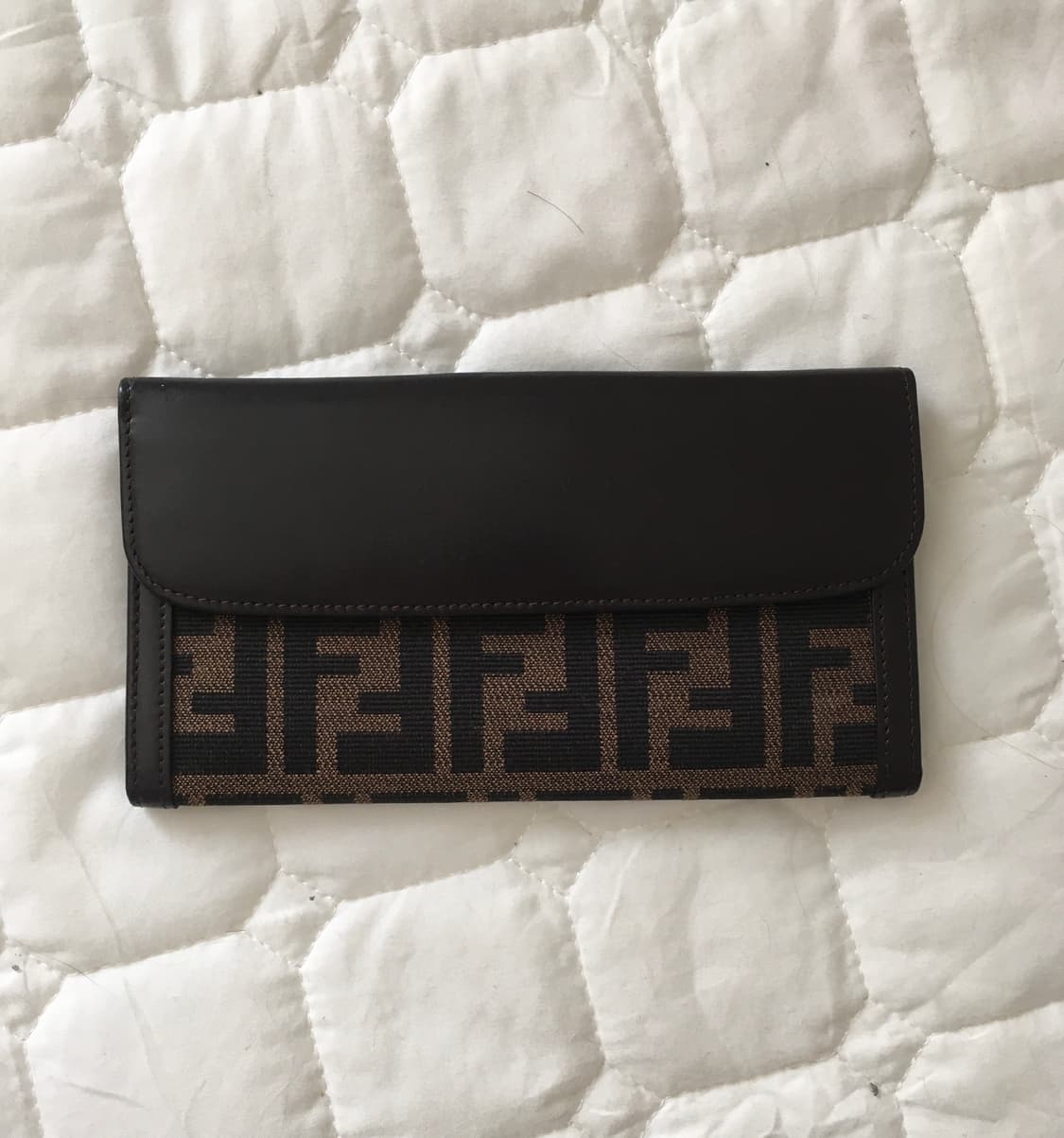 펜디 주카 장지갑 미사용 거의새상품 상품이미지7