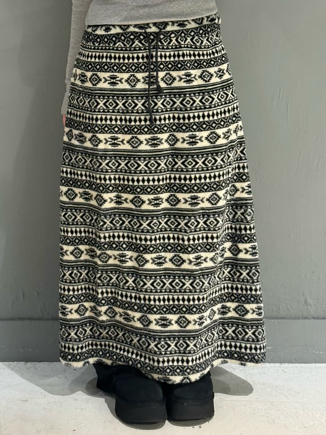 pattern detail fleece long skirt 상품이미지2
