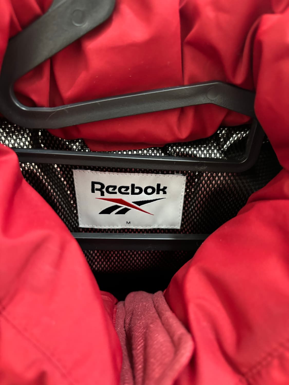 리복 프리미엄 볼패딩 레드 (서지수님 착용) 상품이미지4