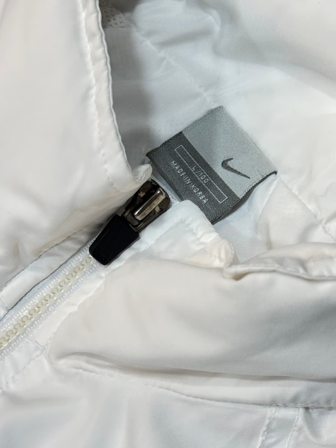 NIKE 바람막이 화이트 상품이미지4