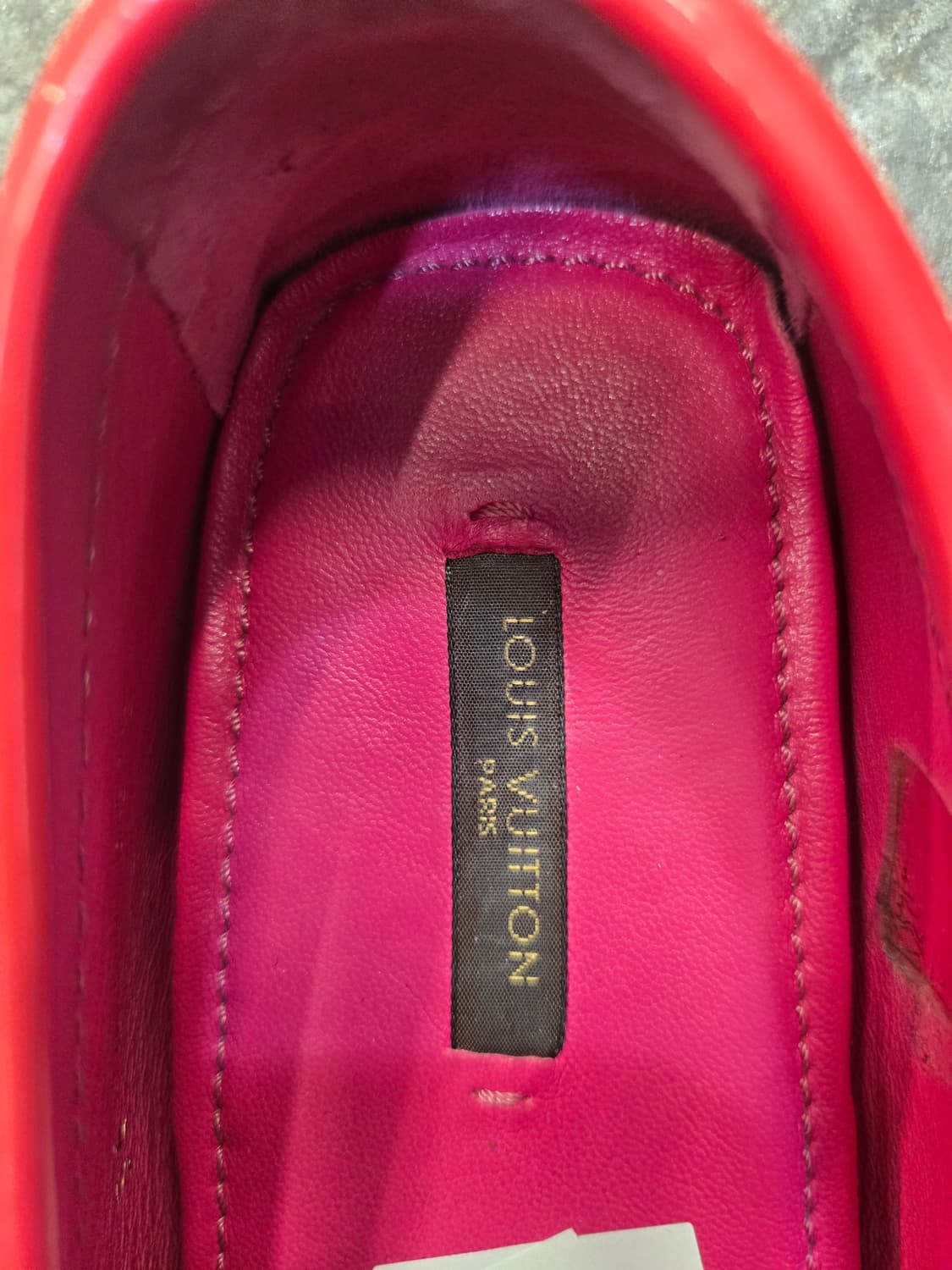 루이비통 (정품)페이턴트 로퍼 핑크여성 상품이미지2