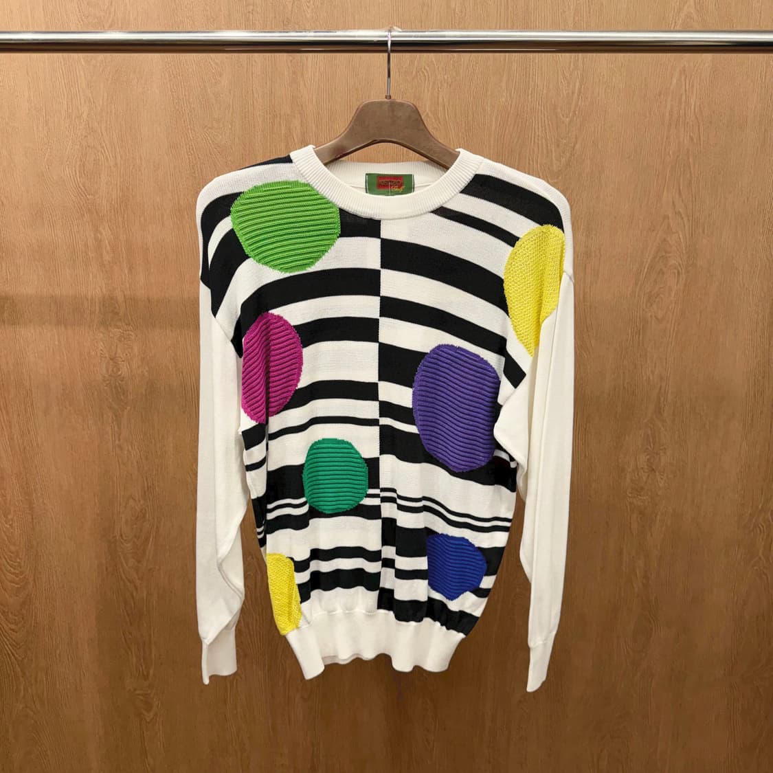 겐조 골프 크루넥 긴팔 울 니트 스웨터 기하학 패턴 시보리 디테일 화이트 상품이미지2