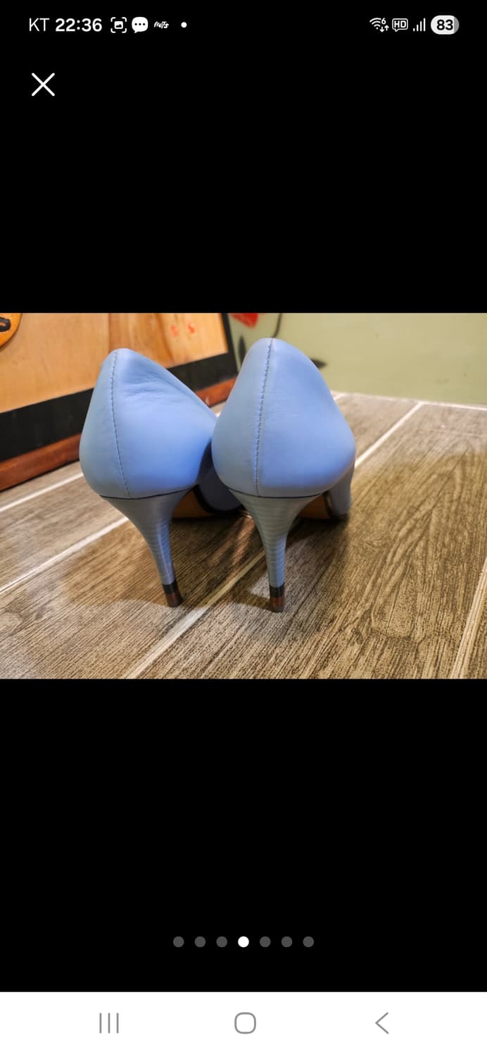 펜디 하늘색 펌프스 힐 상품이미지3