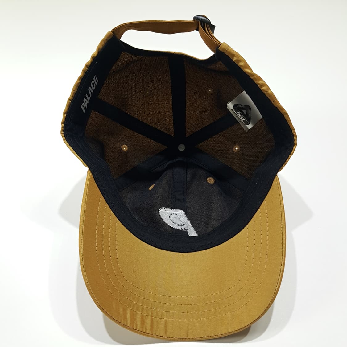 CL930 챙너비라스 P로고 골든 볼캡 상품이미지6