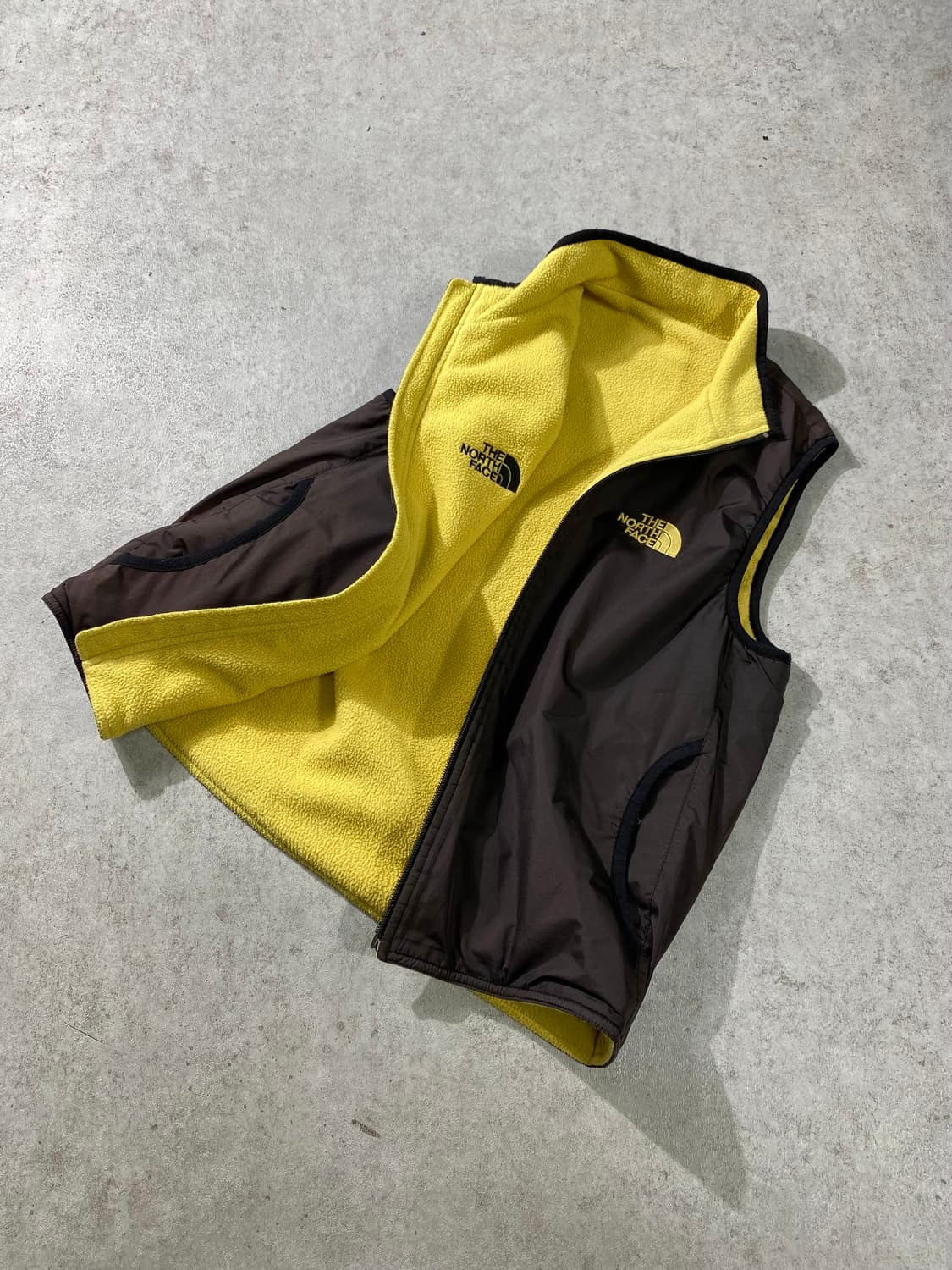 [85] The North Face 노스페이스 리버서블 브라운 배스트 상품이미지1