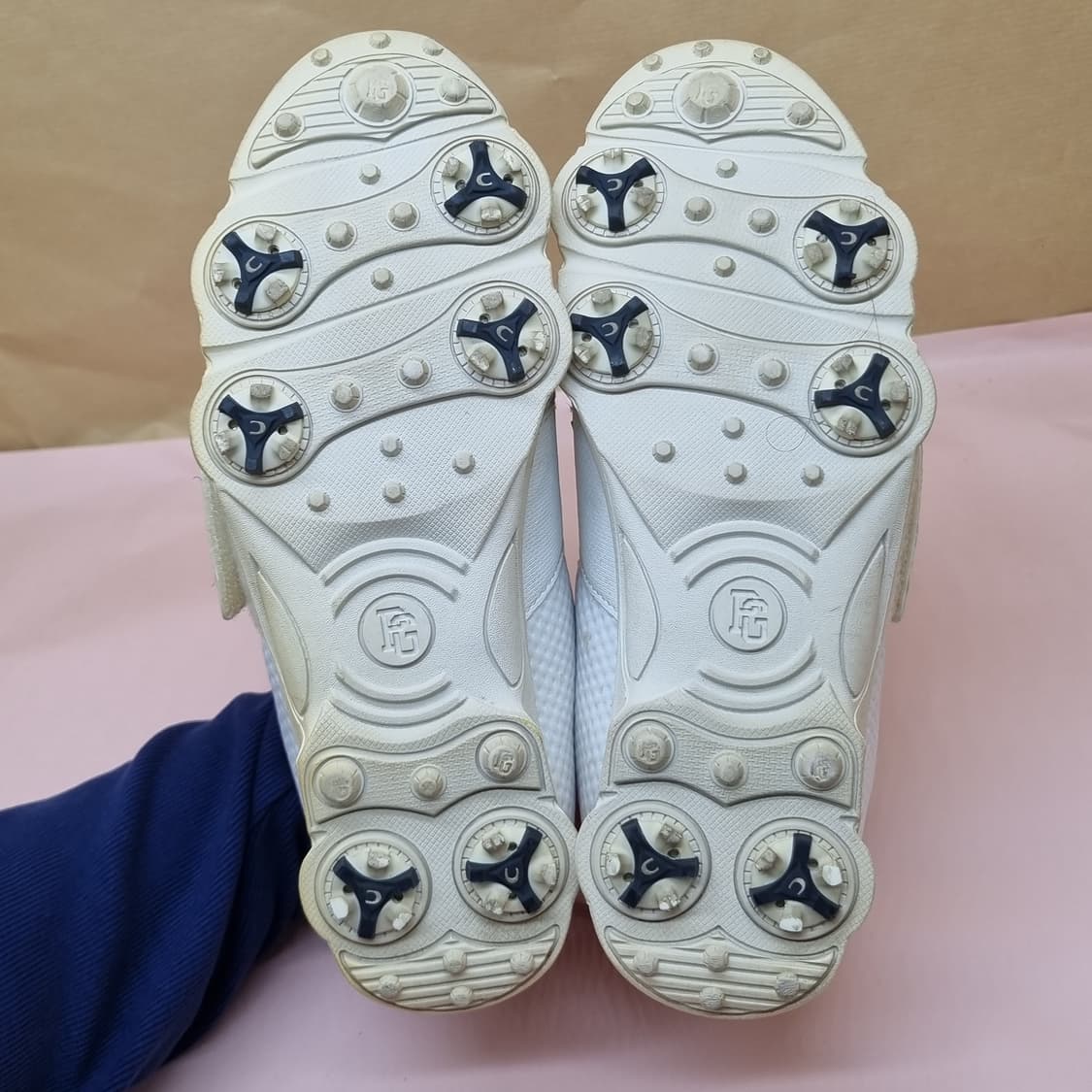 파리게이츠 골프화 230 상품이미지3