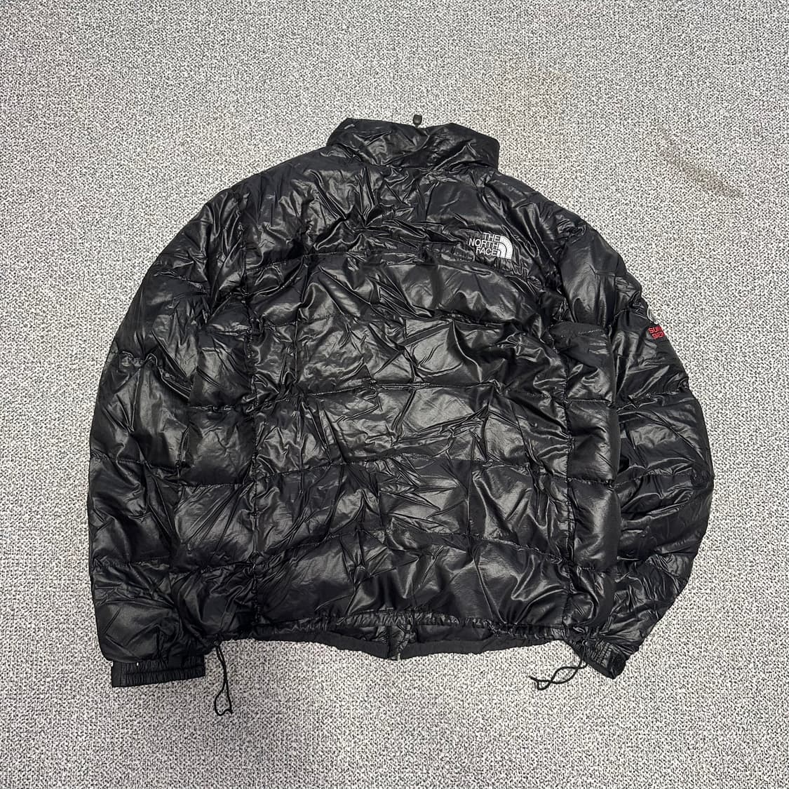 노스페이스 유광 블랙 퍄딩 상품이미지3
