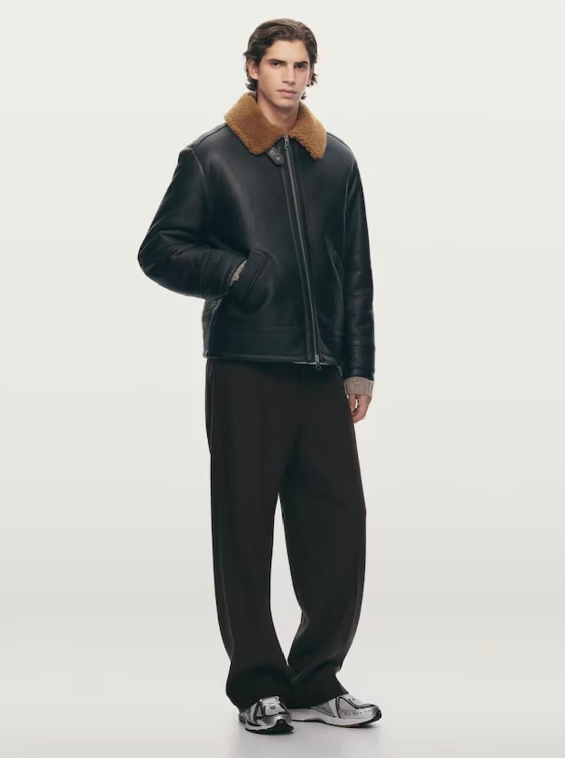 아르켓 블랙 릴렉스드 울 트라우저 상품이미지1