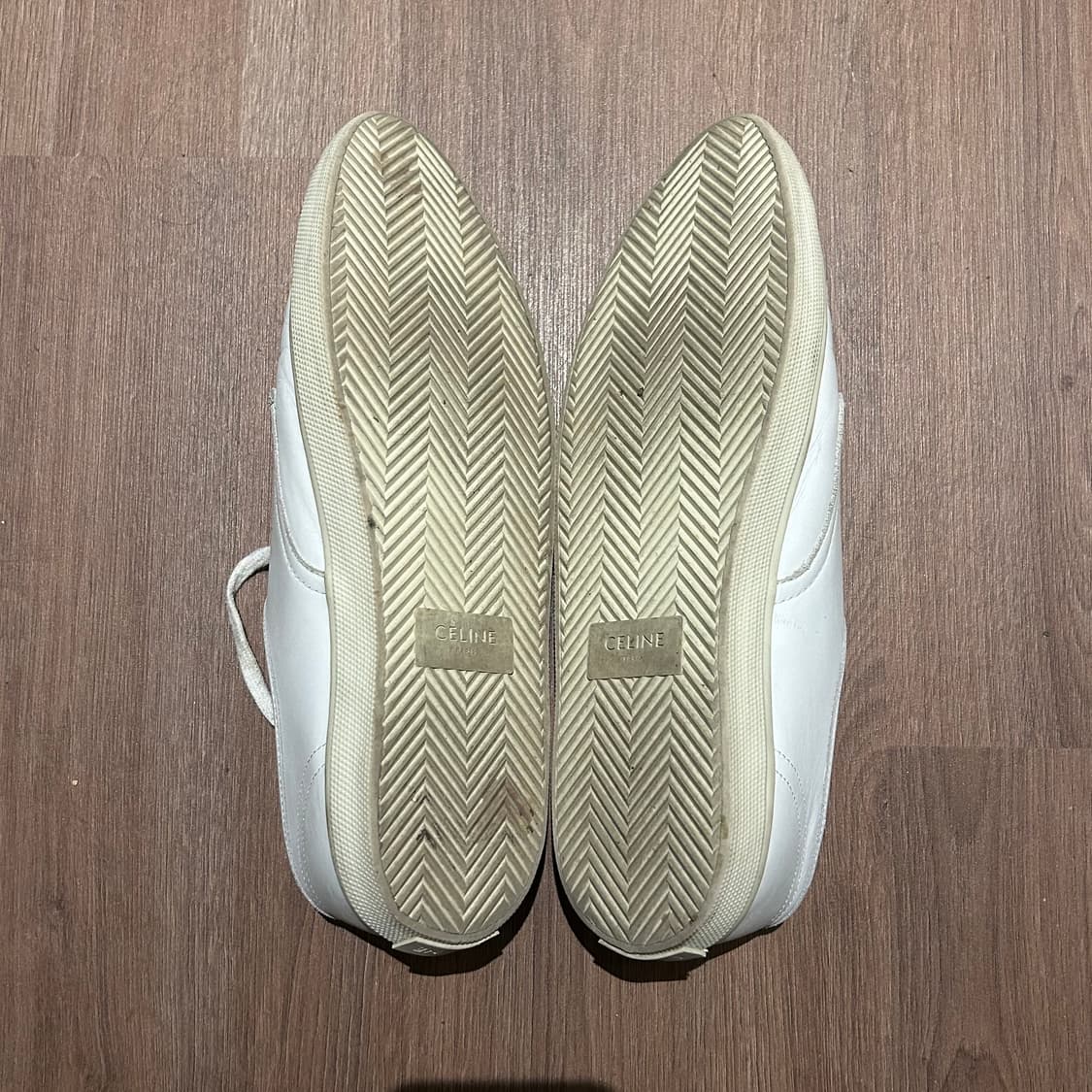 셀린느 옴므 포인티드 토 레이스업 스니커 즈 (화이트 카프스킨) 상품이미지6