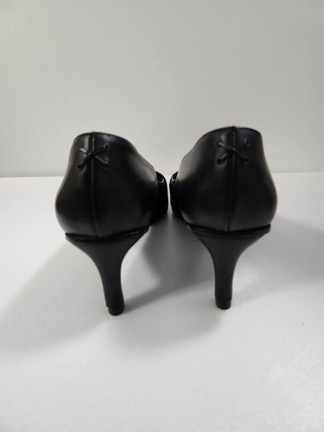 구찌 구두 여성 블랙 펌프스  상품이미지3