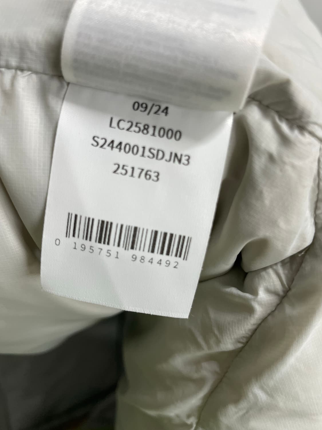 살로몬 컨투어 다운 자켓 라이트 그레이 2XL 상품이미지10