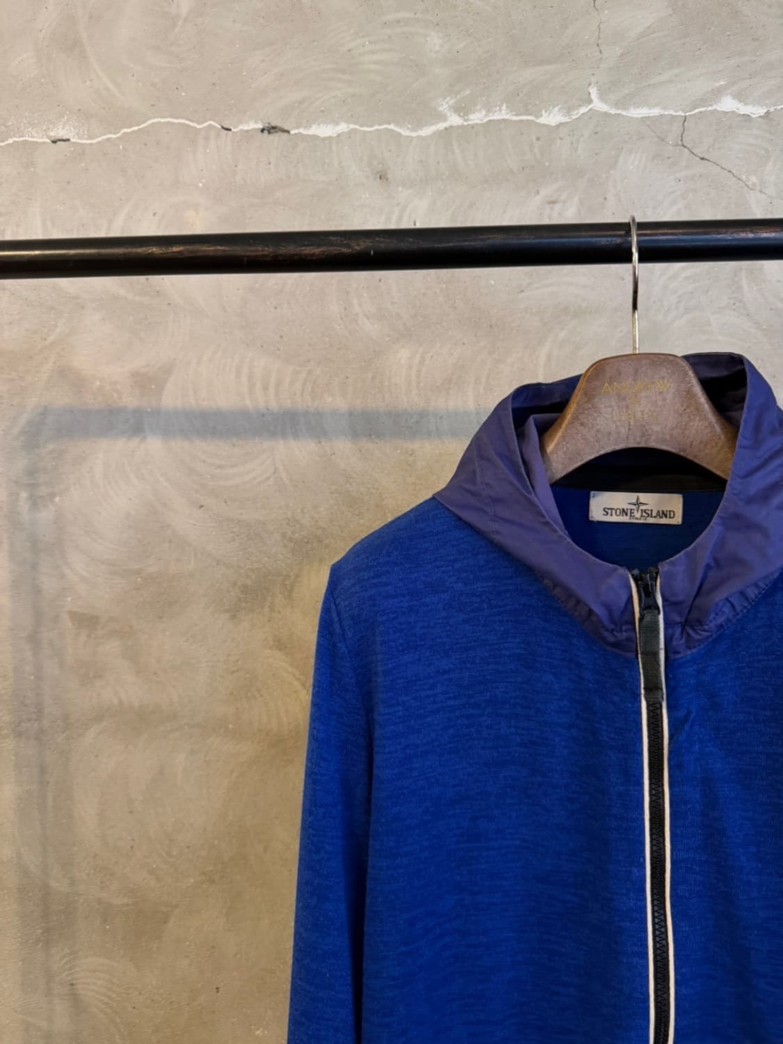 스톤 아일랜드 후드 짚업 100 상품이미지2