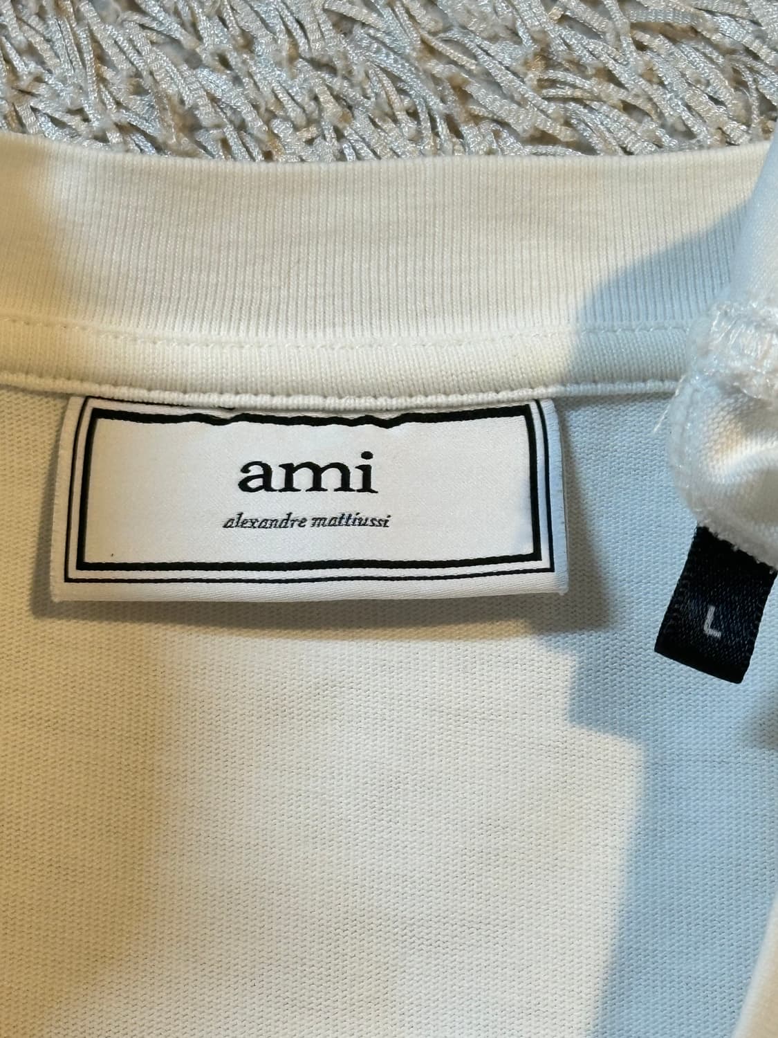 아미 AMI 스몰 하트로고 롱슬리브 긴팔 화이트 상품이미지9