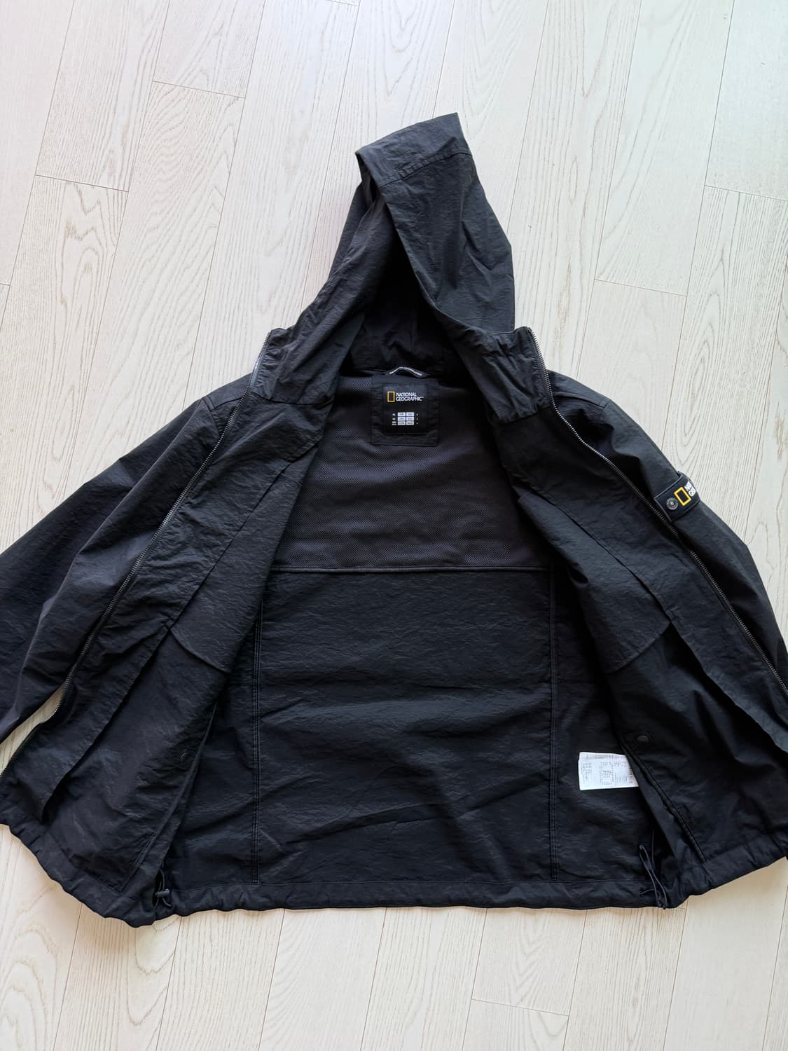 내셔널지오그래픽 디머 우븐 트레이닝 아웃포켓 바람막이 상품이미지5