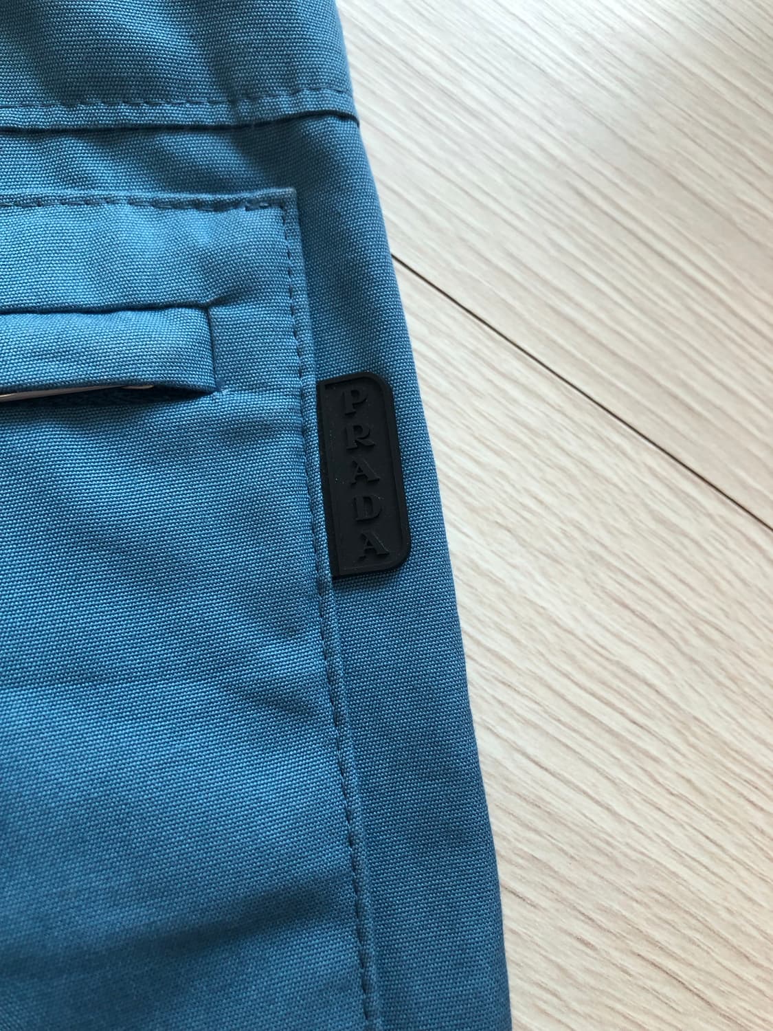 프라다 사이드라인팬츠46 상품이미지5