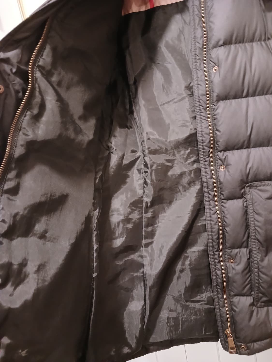 버버리 정품 여성 패딩 85 ~ 90 사이즈 상품이미지3