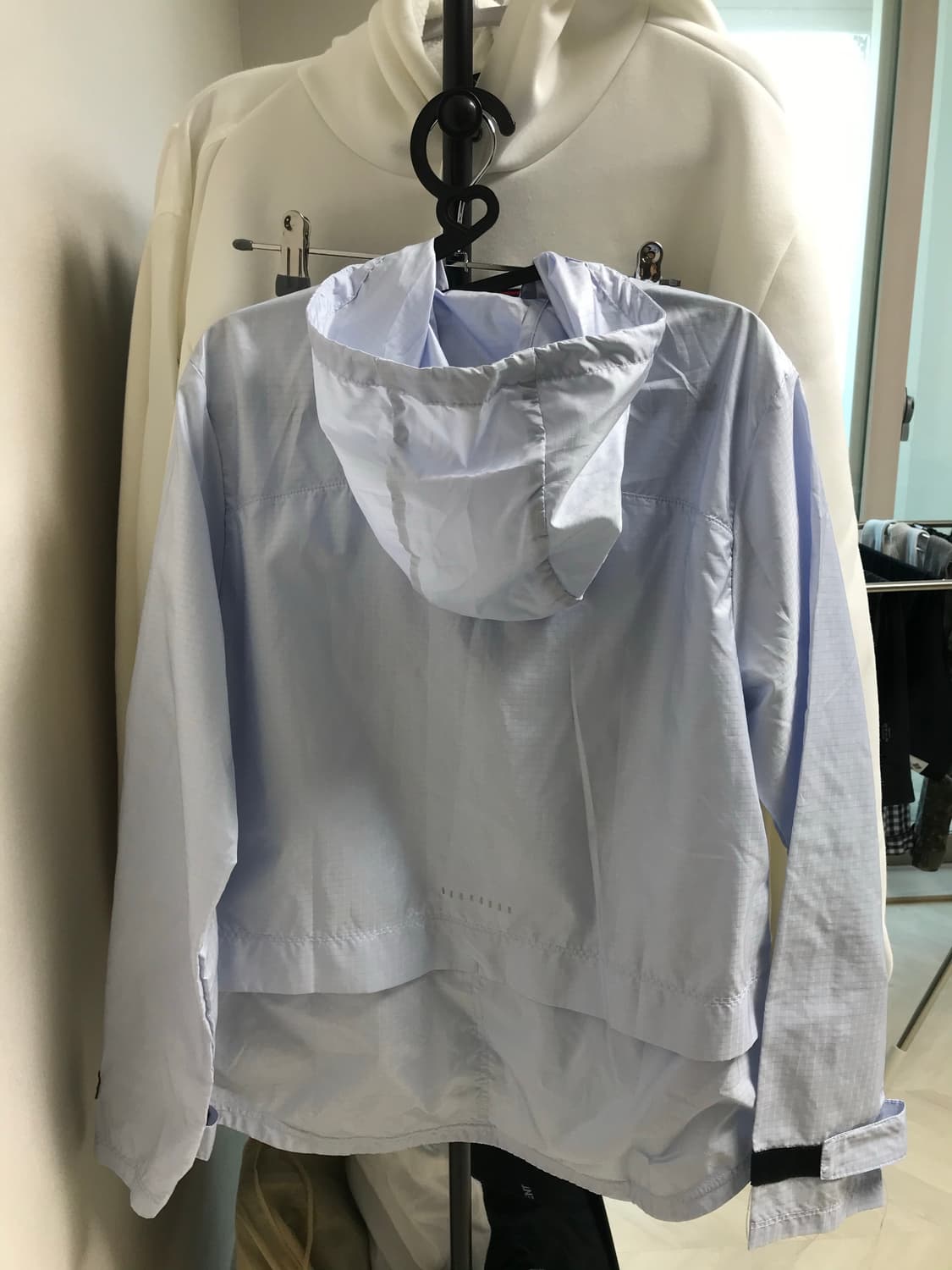 나이키 바람막이 상품이미지2