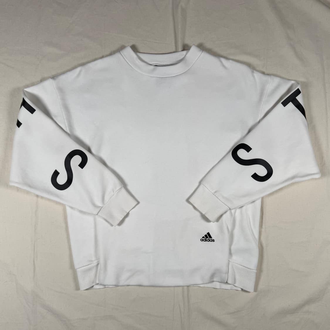 아디다스 크롭 맨투맨 상품이미지4