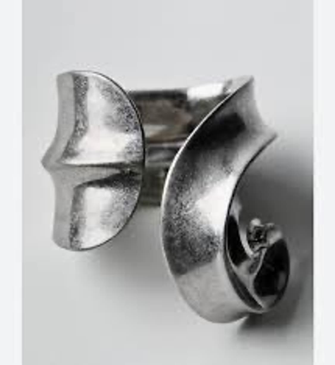 [ZARA] 나선형 팔찌 커프 미사용 상품이미지3