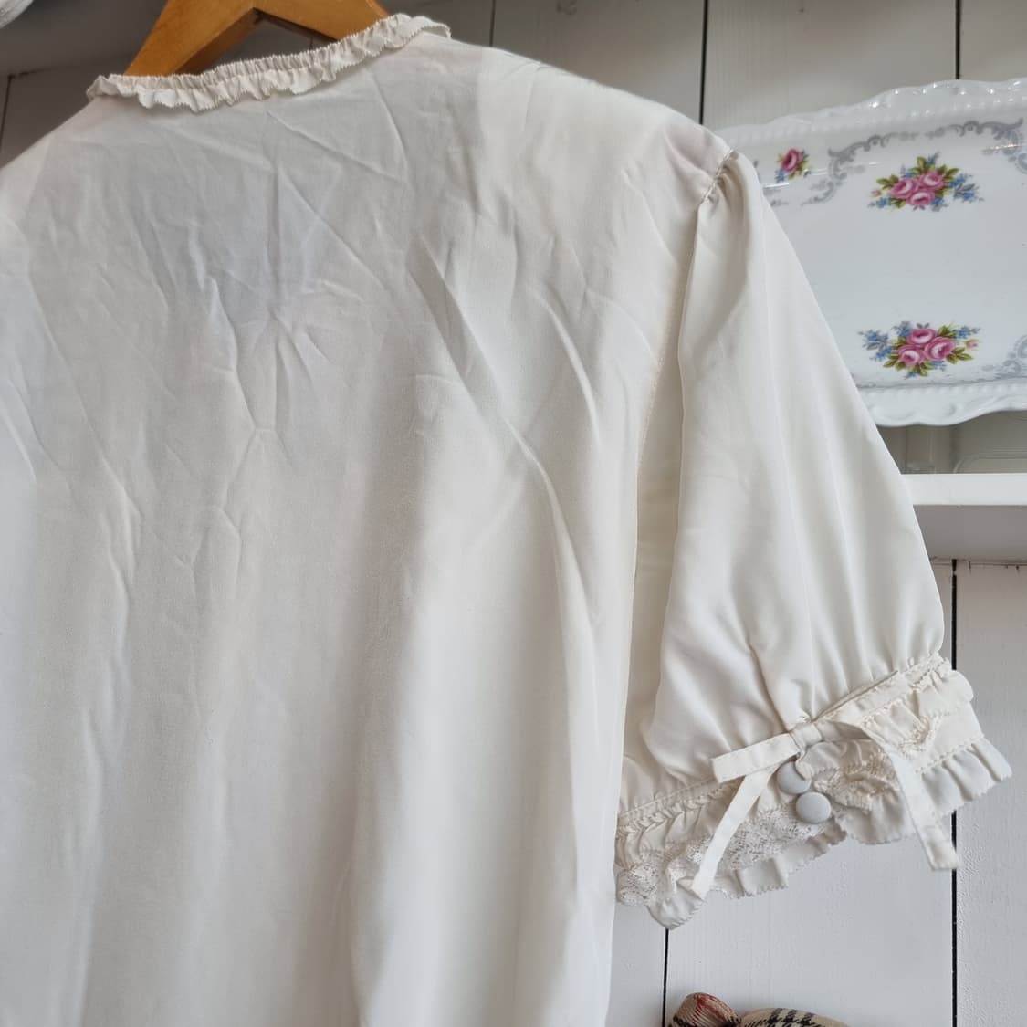 (INGEBORG) 아이보리 레이스 프릴 블라우스 상품이미지8