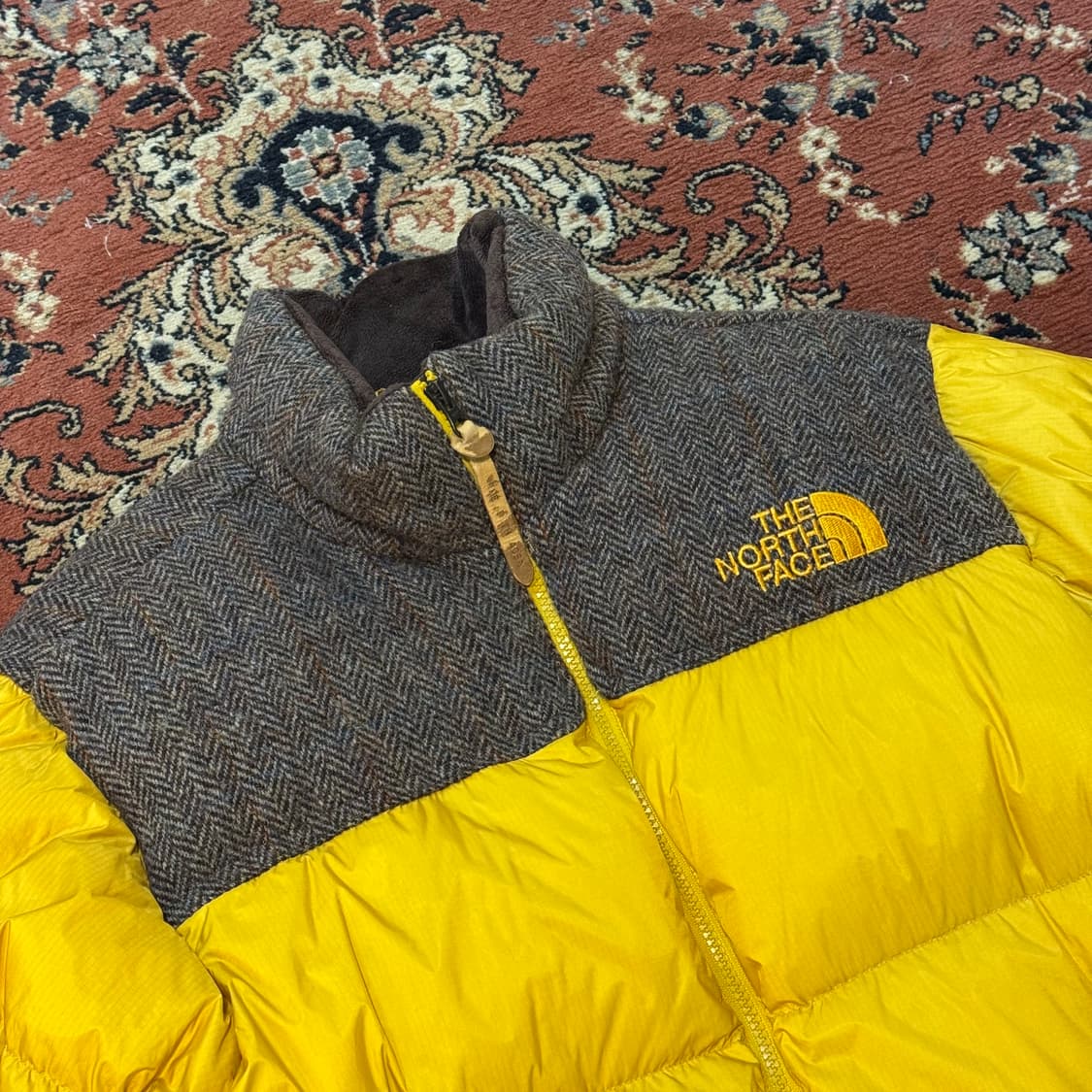 노스페이스 x 해리스 트위드 눕시 패딩 (L) 상품이미지3