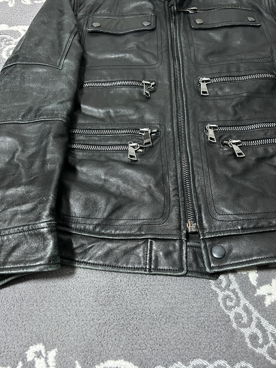 돌체앤가바나 00‘s 아카이브 멀티 짚 모토 레더 자켓 상품이미지4