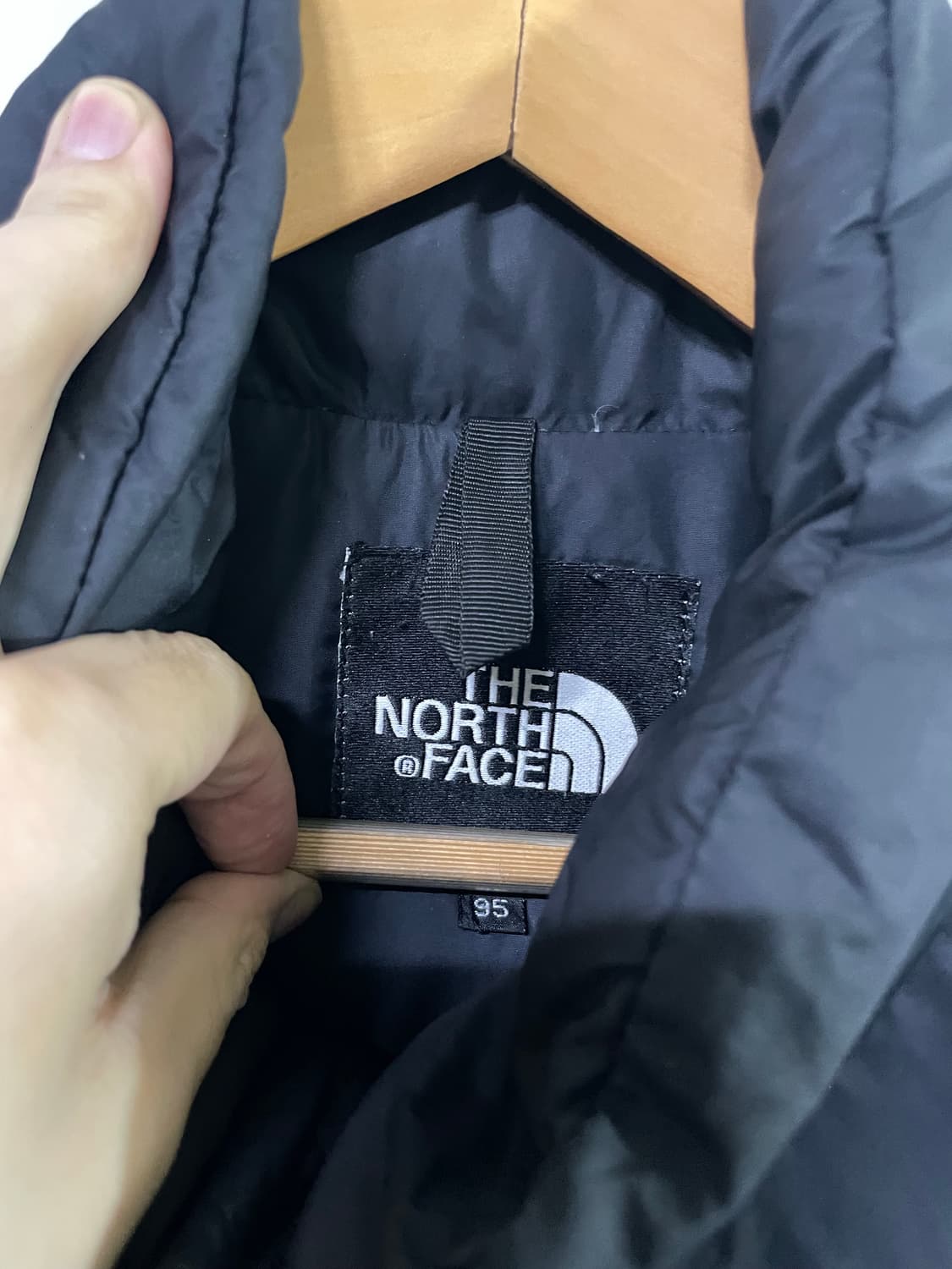 노스페이스 눕시 패딩 점퍼 블랙 넉넉100 상품이미지5