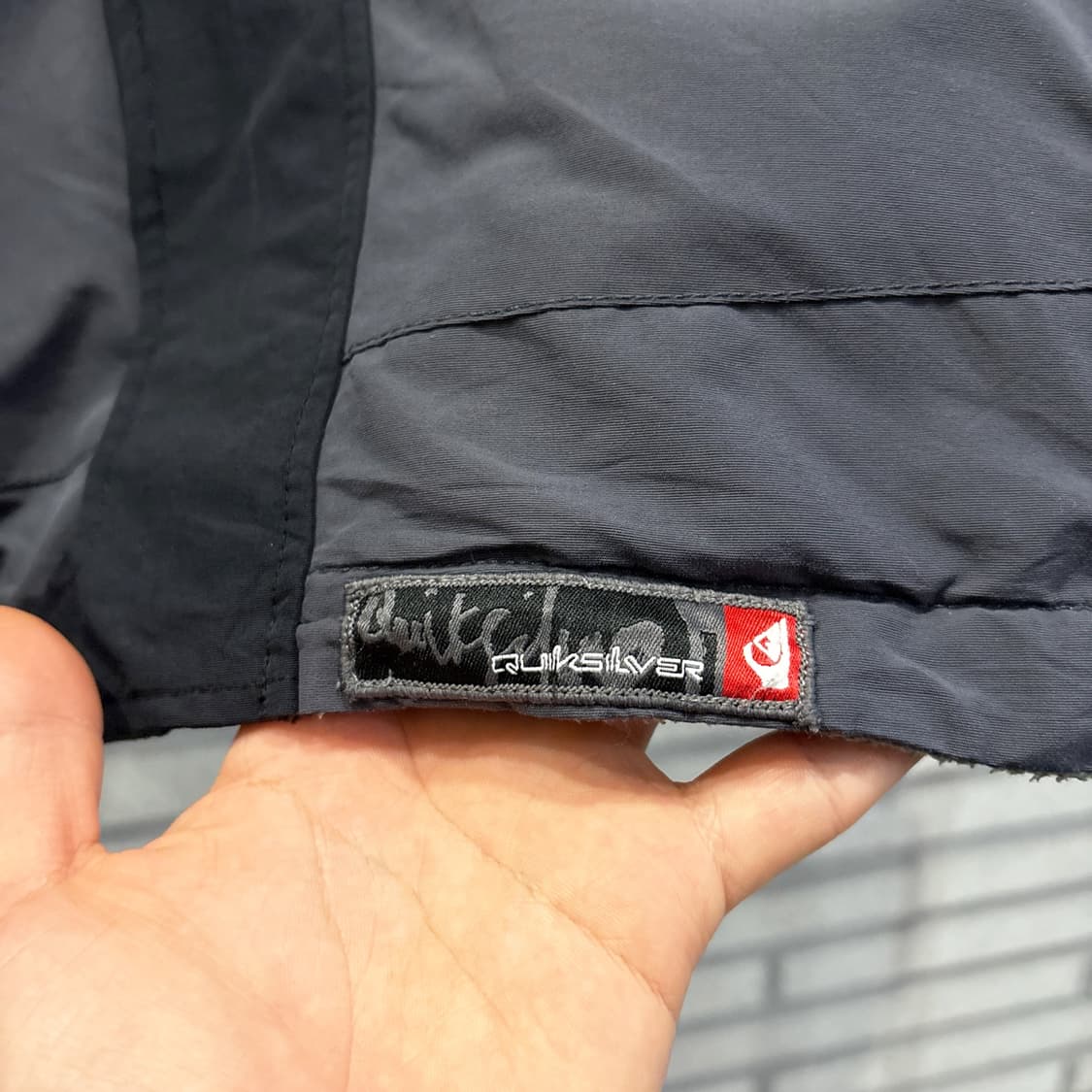 Quiksilver 테크 아웃도어 플리스 자켓 소매그래픽 컬러블럭 차콜 상품이미지6