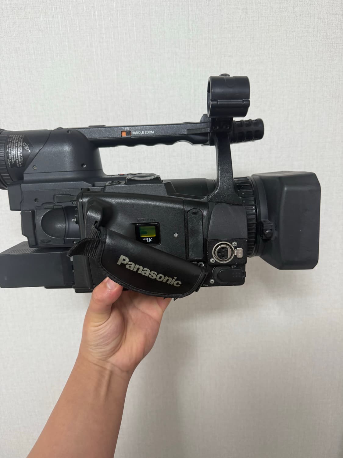 Panasonic AG-HVX200AAN + 64gb P2카드 상품이미지3