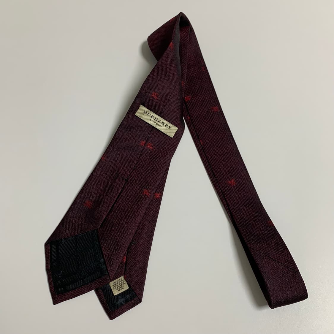 버버리(BURBERRY) 모노그램 신형라벨 명품넥타이 최상급 기마병로고 상품이미지10