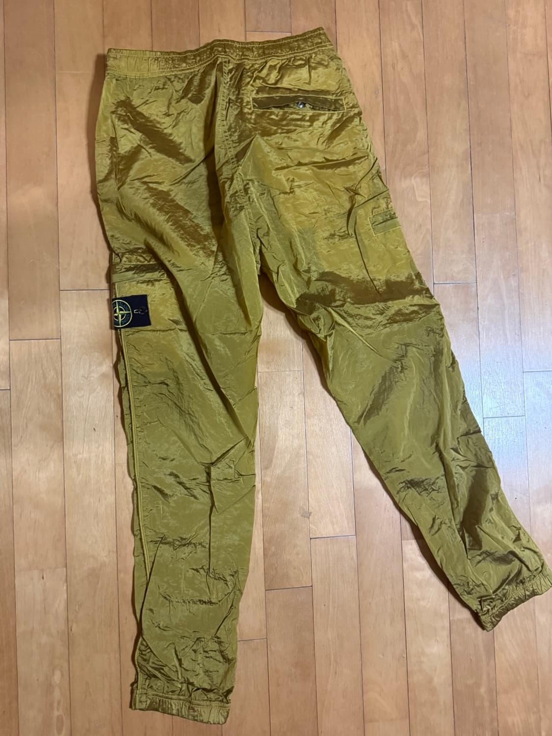 스톤아일랜드 나일론 메탈 카고 바지 상품이미지2