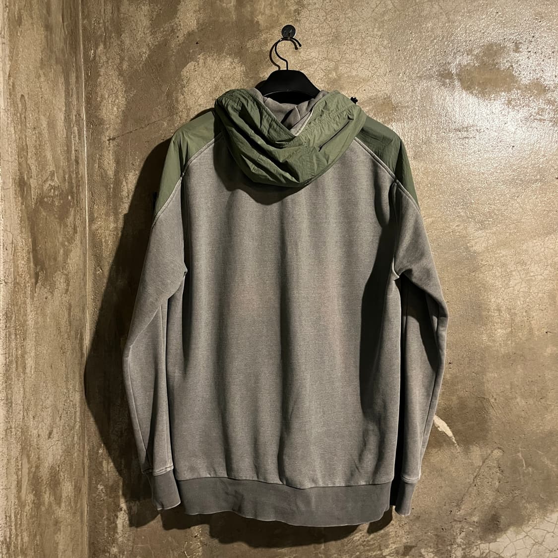 네셔널지오그래픽 후드집업 상품이미지4