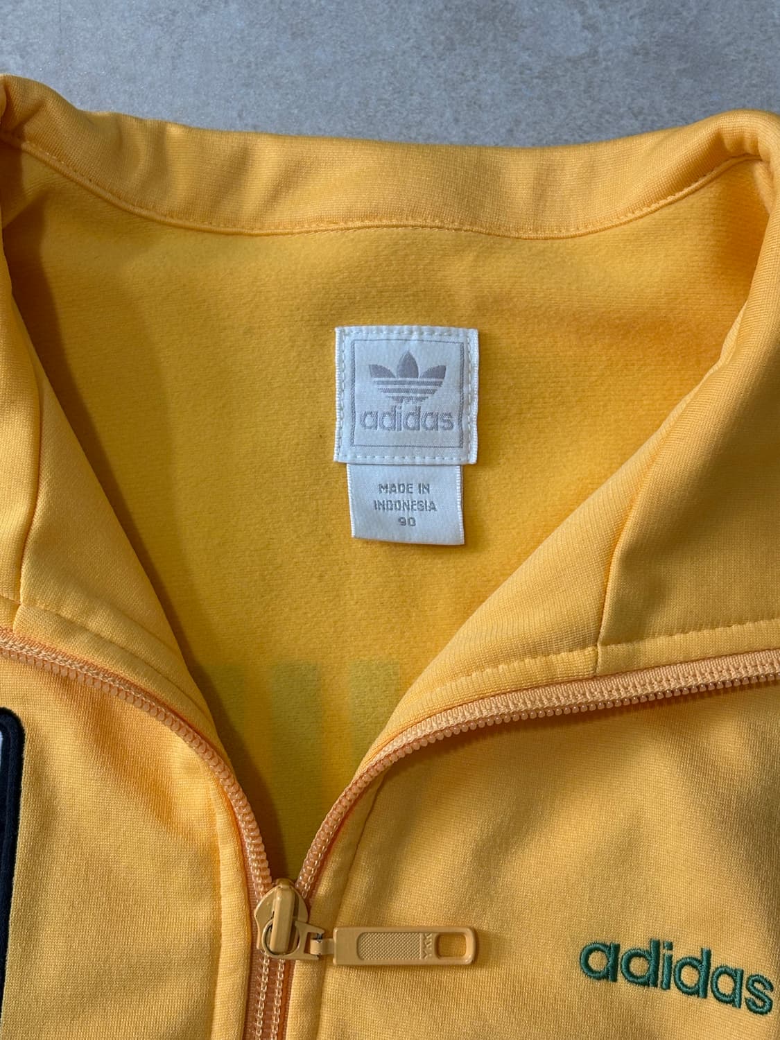 아디다스 트랙탑 옐로우 - 90(s) 상품이미지3